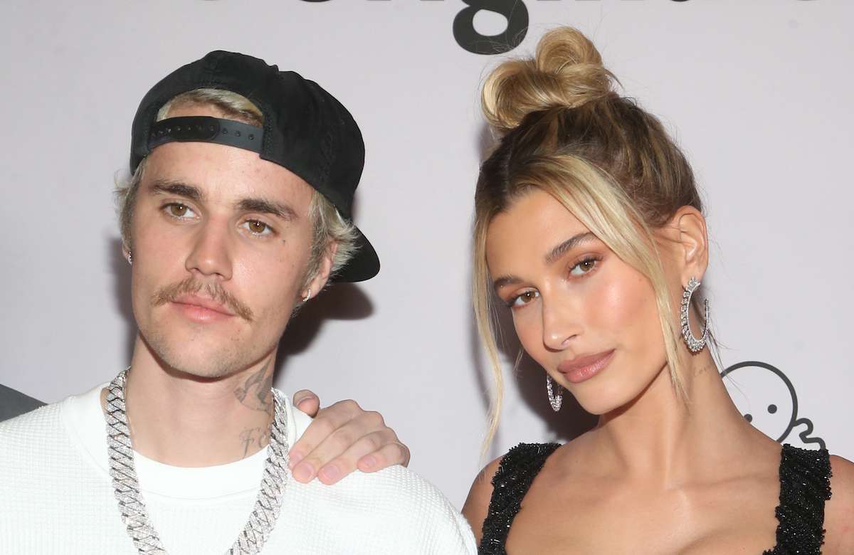 Джастин Бибер во время родов жены поругался с доулой