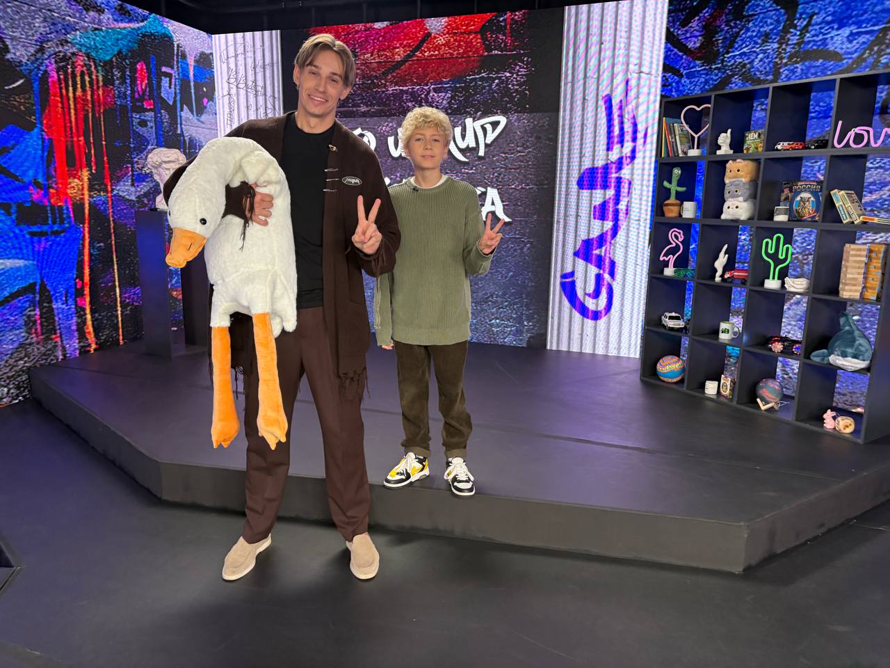 «Лео и мир шоу-бизнеса»: Саша Золотов назвал топ-пять стран для путешествий