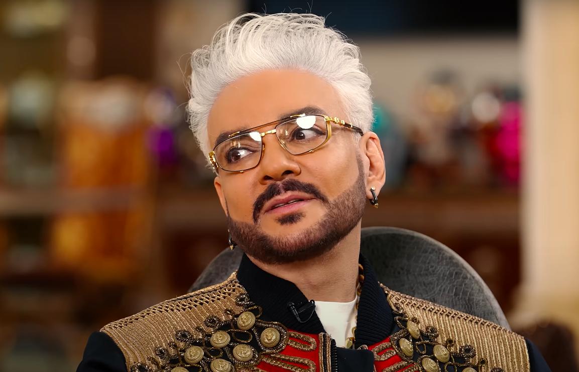 Жительница России перевела фейковому Филиппу Киркорову 100 тысяч рублей ради ужина