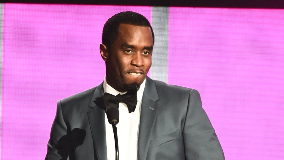 P. Diddy стал помощником священника в тюрьме