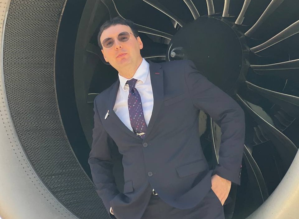 Интервью с бортпроводником-блогером: как и почему сотрудники авиации становятся популярными