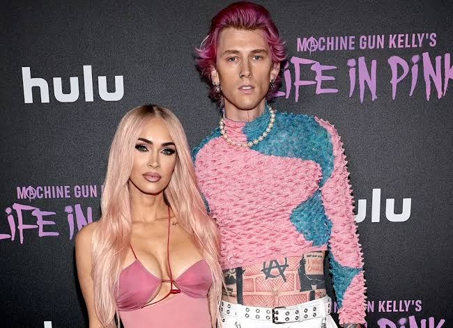 Меган Фокс думает о браке с Machine Gun Kelly после примирения