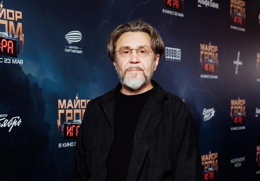 Любовь Аксёнова, Сергей Шнуров, SLAVA MARLOW, Яна Чурикова и другие на премьерном показе фильма «Майор Гром: Игра»