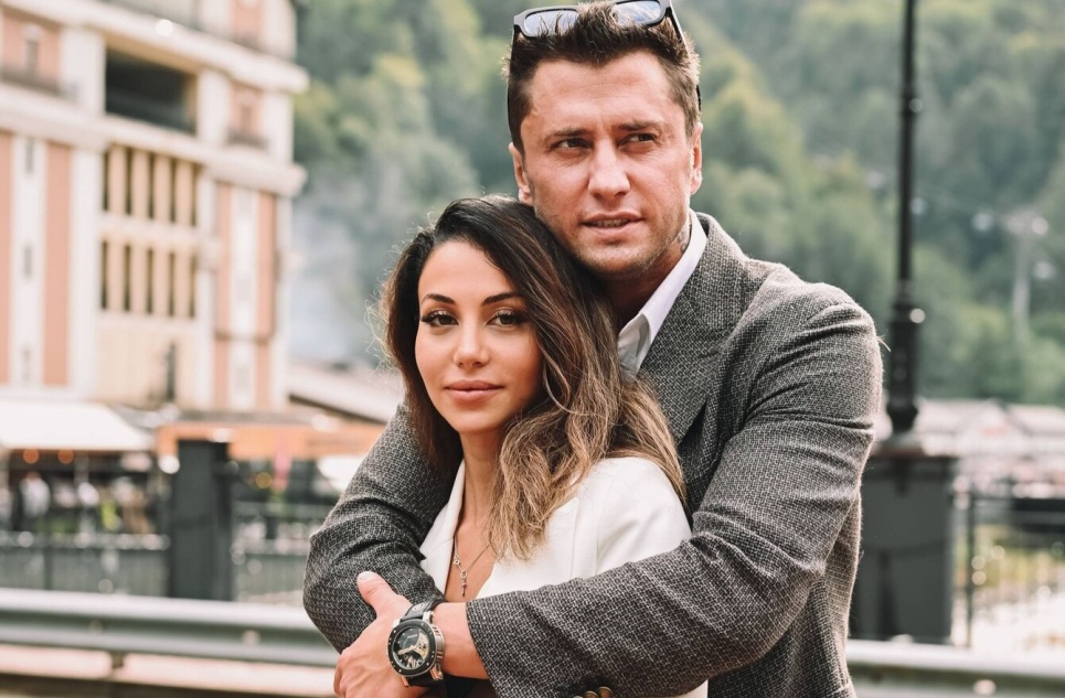 Павел Прилучный и Зепюр Брутян в Сочи на фестивале «Новый сезон» 