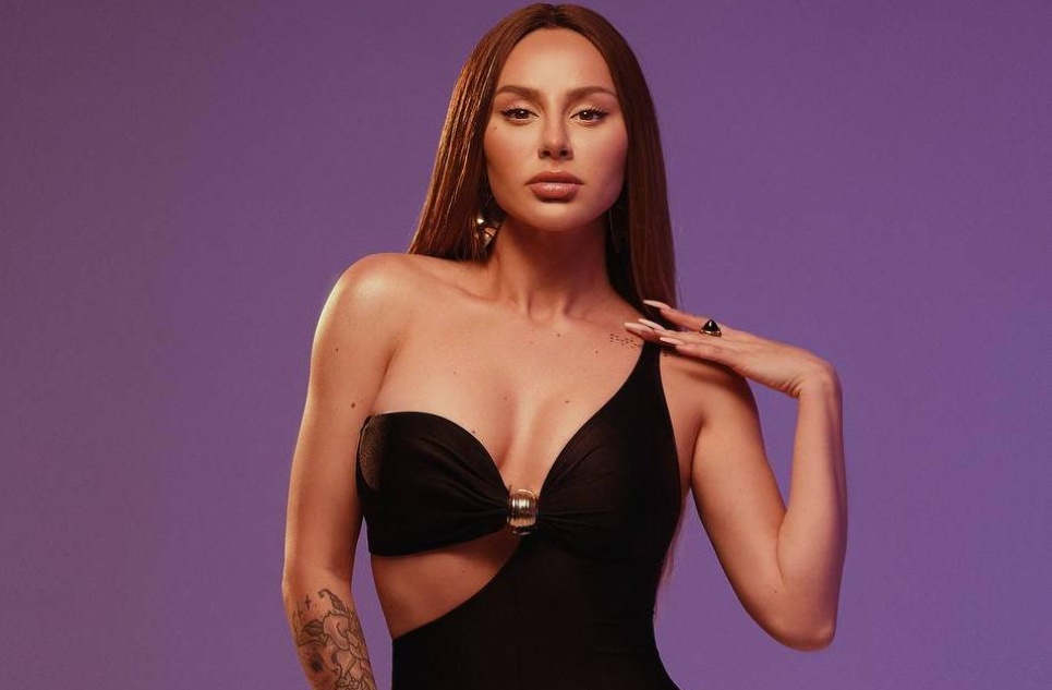 ANNA ASTI купила новый дом