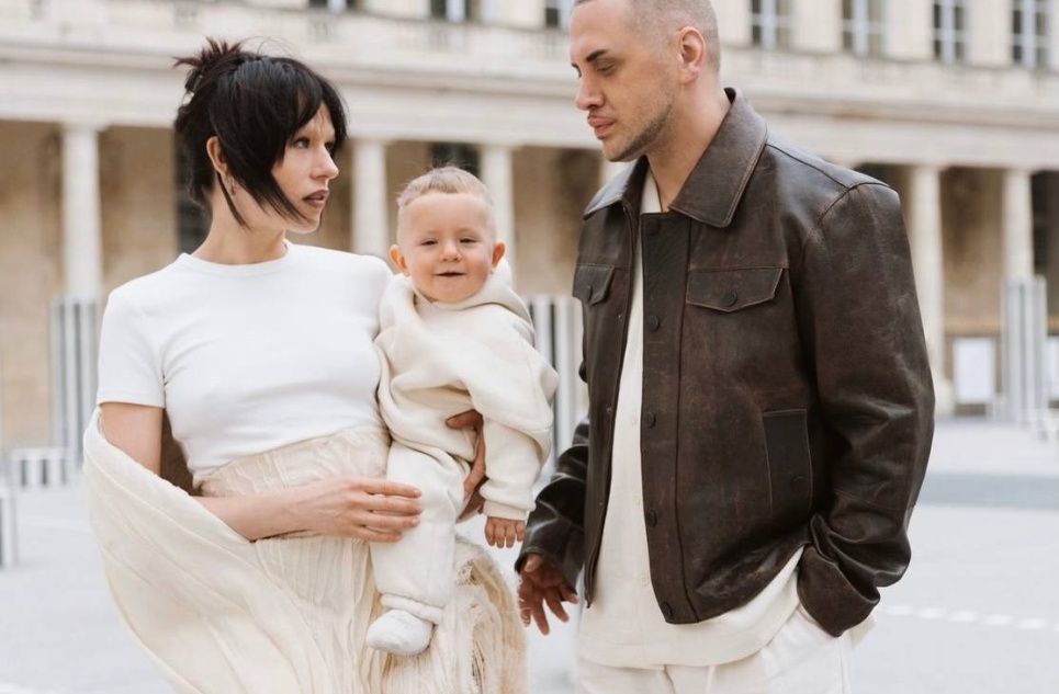 Катя IOWA впервые показала сына подписчикам