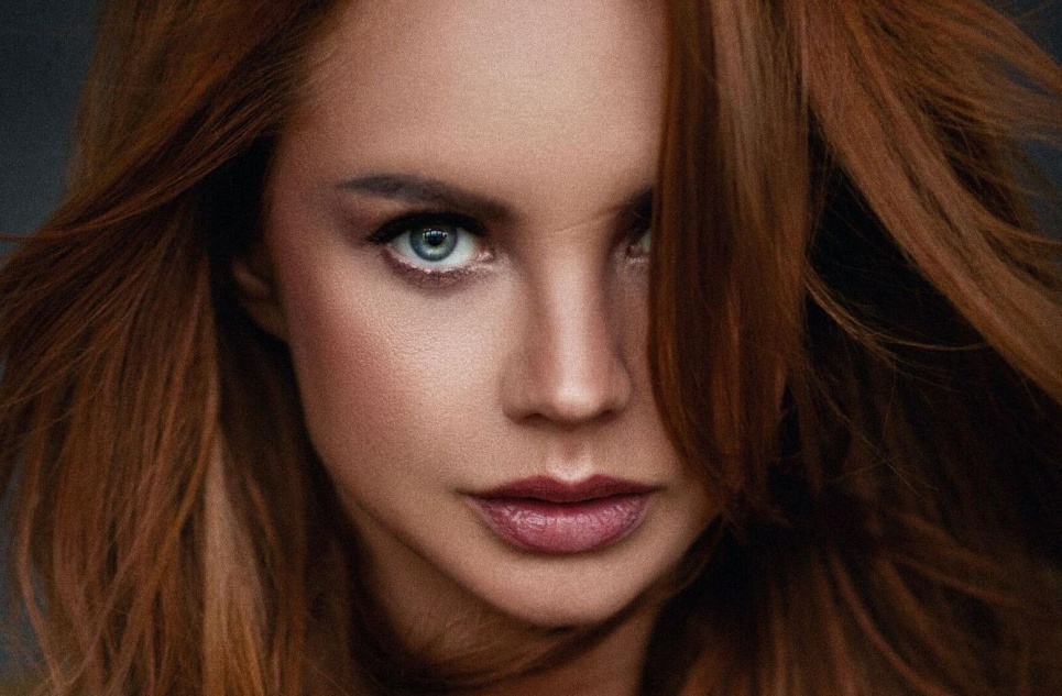 Певица Максим отменила концерт из-за проблем со здоровьем