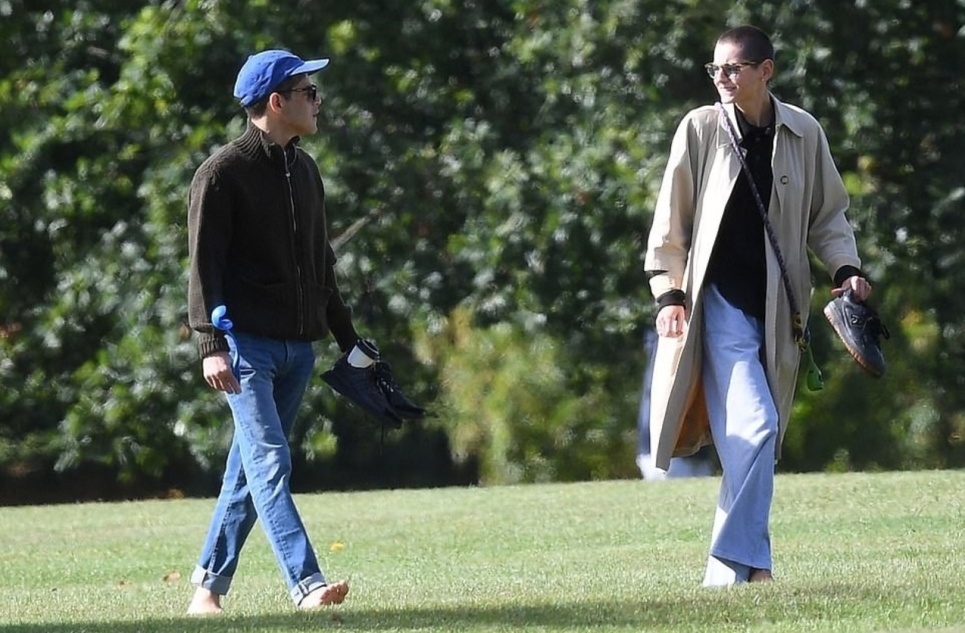 Официально: Рами Малек встречается c Эммой Коррин!