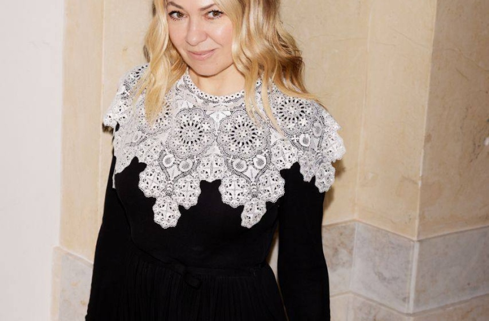 «Годы берут свое»: Яна Рудковская задумалась о пластической операции 