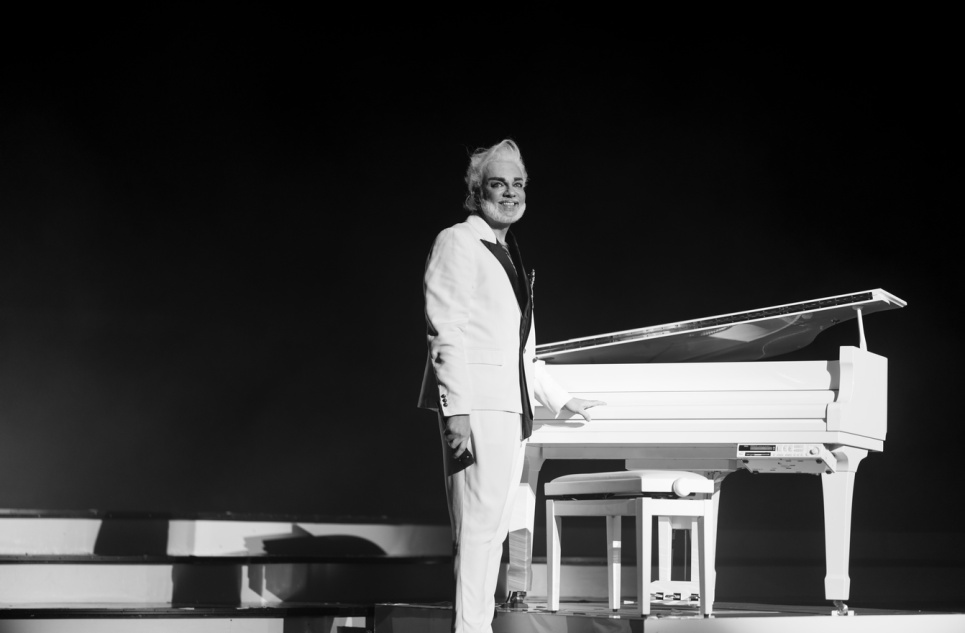 Полный солд-аут: Филипп Киркоров дал пять концертов в Кремле