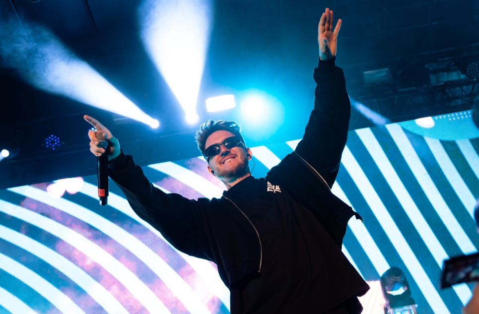 Хип-хоп, фолк, электроника и постпанк:  VK Музыка Summer Stage публикует программу июля 