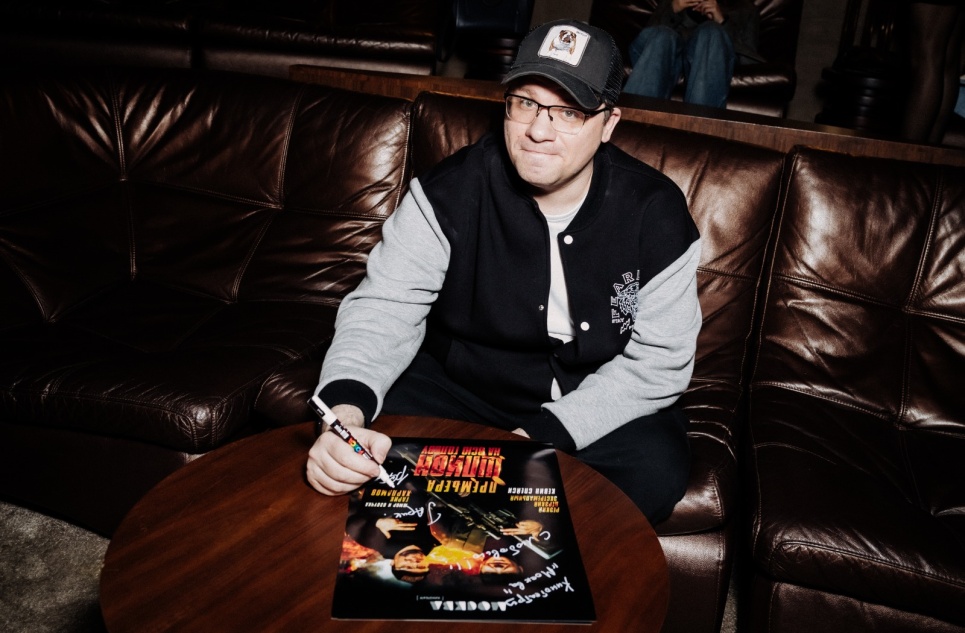 Гарик Харламов, Алсу, Ирина Хакамада, Дмитрий Маликов и другие на светской премьере фильма «Шпион на всю голову»