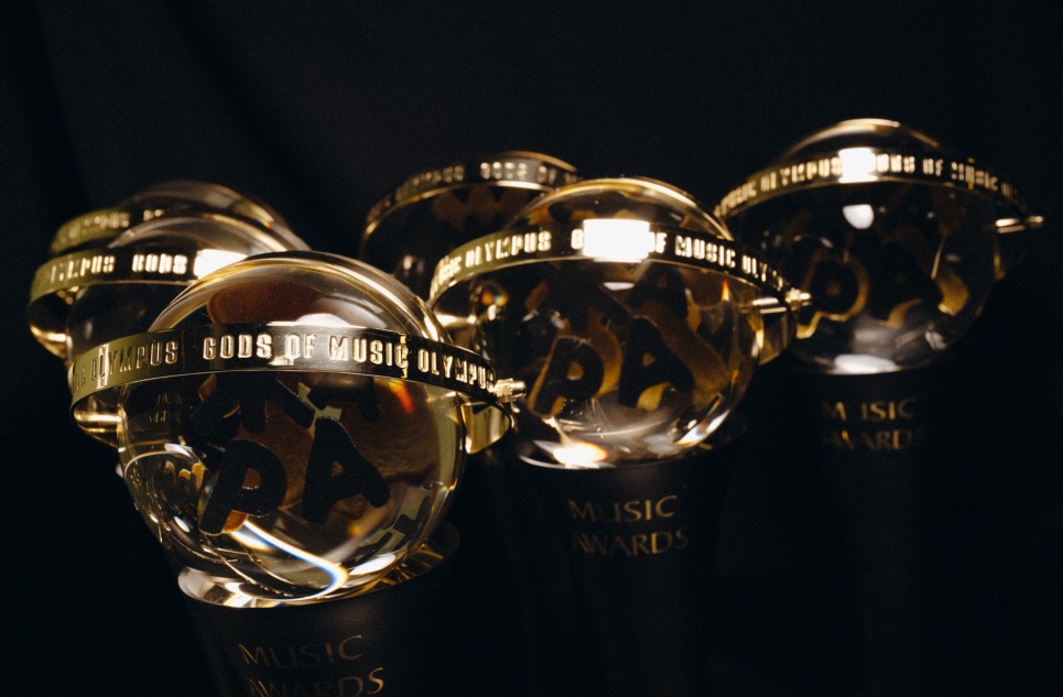 Боги музыкального Олимпа: как создавали статуэтку ЖАРА MUSIC AWARDS