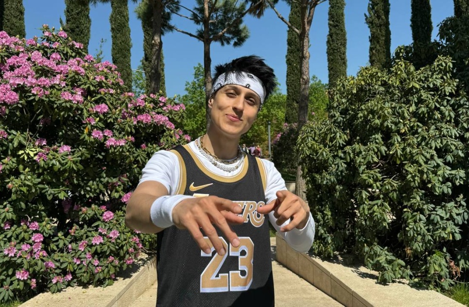 «Дуэт возник вообще неожиданно»: Хабиб рассказал о коллаборации с Артуром Пирожковым