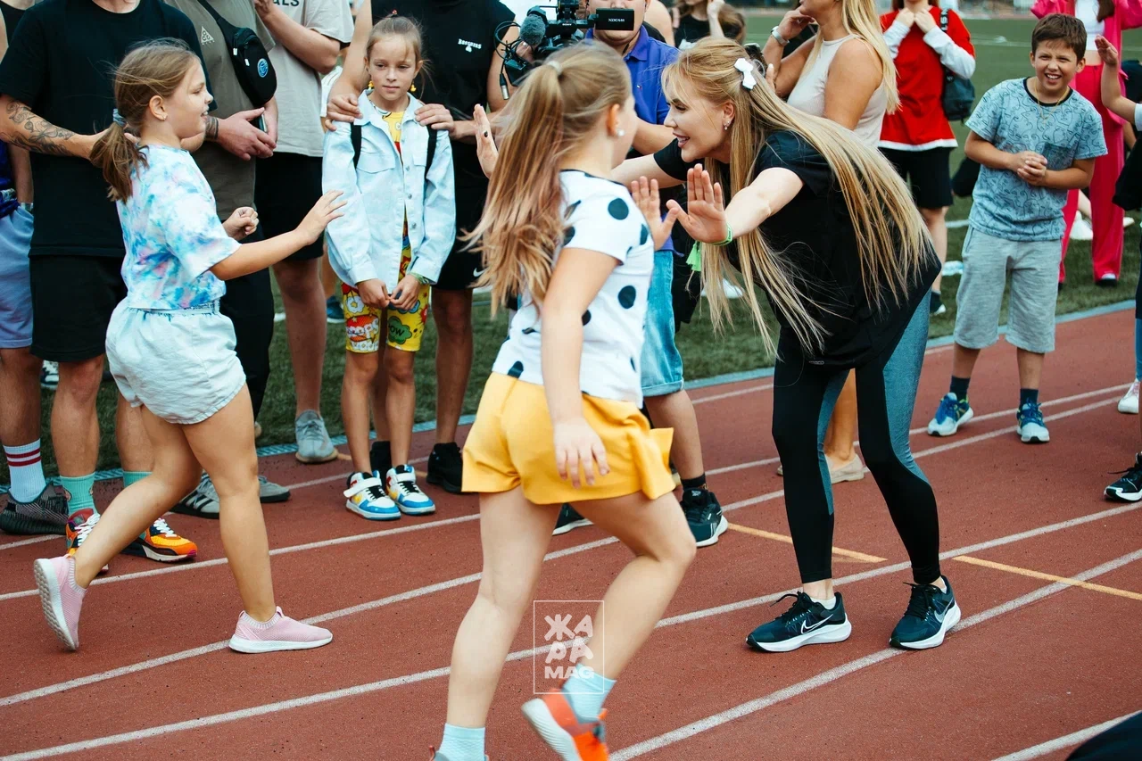 Карина Кросс, Саша Стоун, Никита Серов, Дэни Яровский провели открытую тренировку Insight Day 2