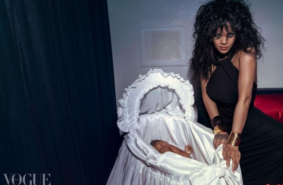 Умеет удивлять: Рианна, A$AP Rocky и их сын снялись для Vogue