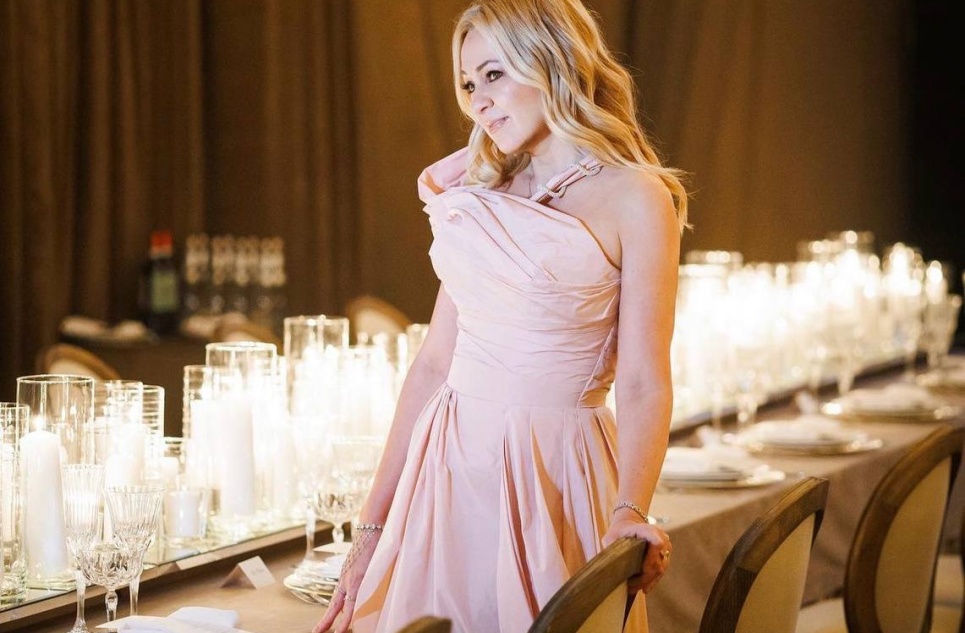 «Испорченная сумка, разбитая машина»: Яна Рудковская рассказала о неприятных инцидентах с домработницами  