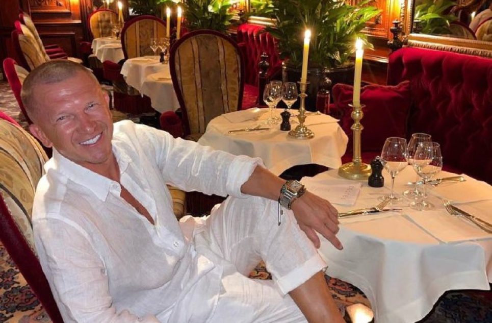 Пашу сообщил, что готов вложить 10 млн рублей в нового артиста