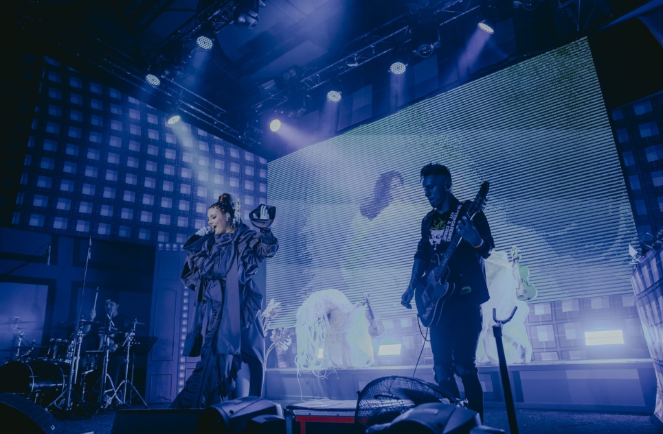 30 сентября состоялось первое сольное шоу Lina Lee “Хочу быть”