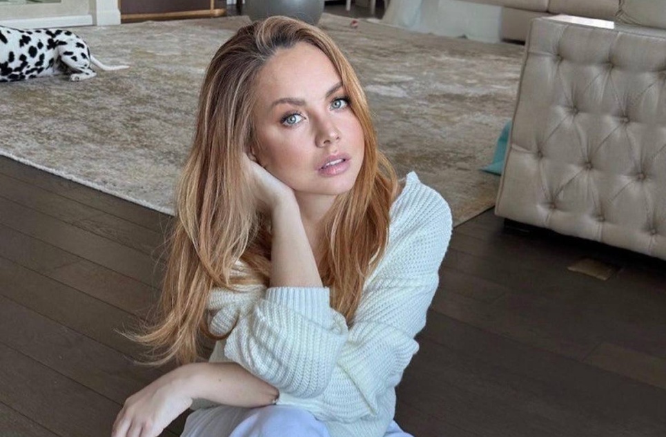 «Мне не по себе от этого»: МакSим получила бриллианты от тайного ухажера