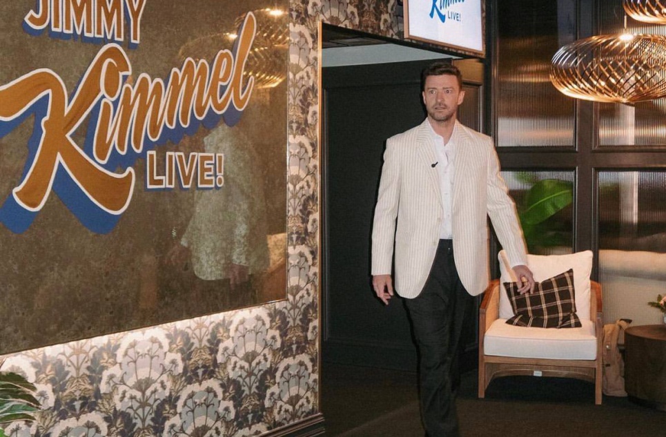 «Нам нужна помощь»: Джастин Тимберлейк приостановил концерт из-за поклонницы