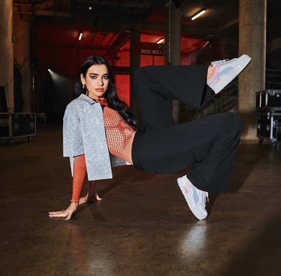 Звезда «Элиты» был замечен с Дуа Липой