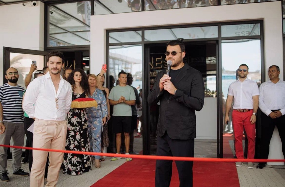 Эмин Агаларов пригласил звезд на открытие нового сезона в Баку