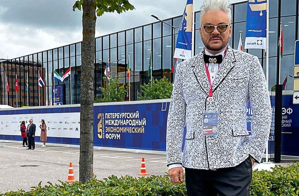 Филипп Киркоров вкладывает деньги в строительство торгового центра 