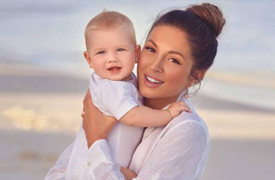 Не Тимон и не Пумба. Нюша впервые показала своего сына, братика Симбы —  Саффрона