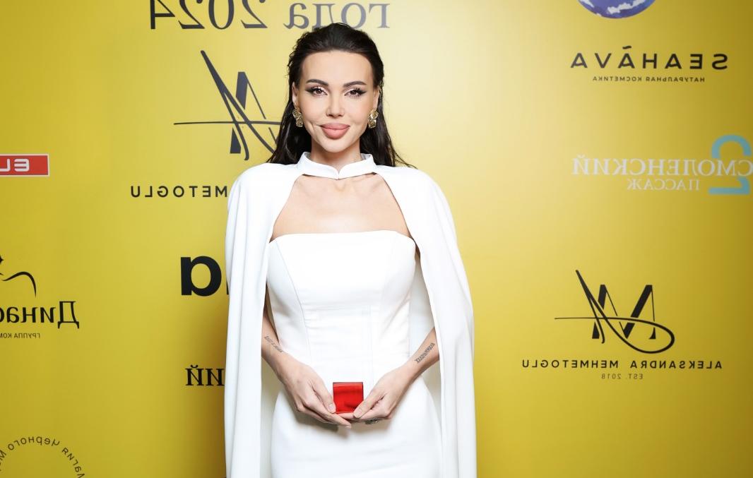 Оксана Самойлова, Алсу, Люся Чеботина, Ольга Серябкина и другие на премии "Мама года"
