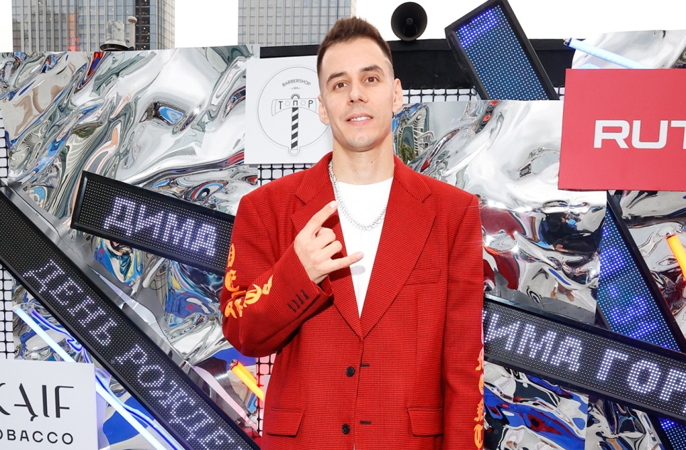 Дима Гордей в свой день рождения прокатил гостей по Москве-реке