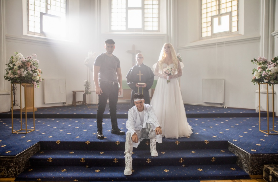 Mia Boyka вышла замуж. Причем тут GAYAZOV$ BROTHER$ ?