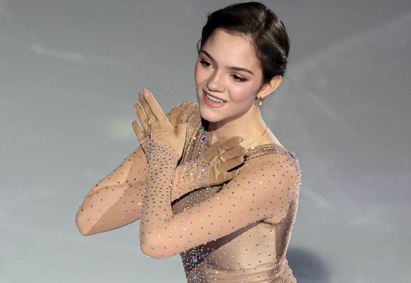 Евгения Медведева заняла место судьи в шоу «Новые танцы»